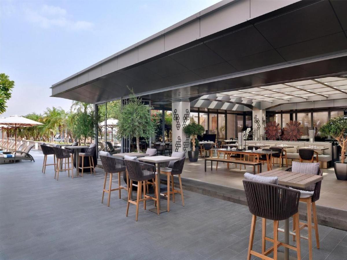 Durrani Homes - Mall Fashion Avenue Apartment